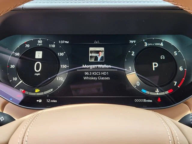 2026 Land Rover Range Rover - Image 15