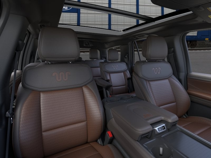 2026 Ford Expedition - Image 23
