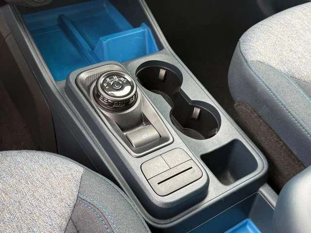 2025 Ford Maverick - Image 17