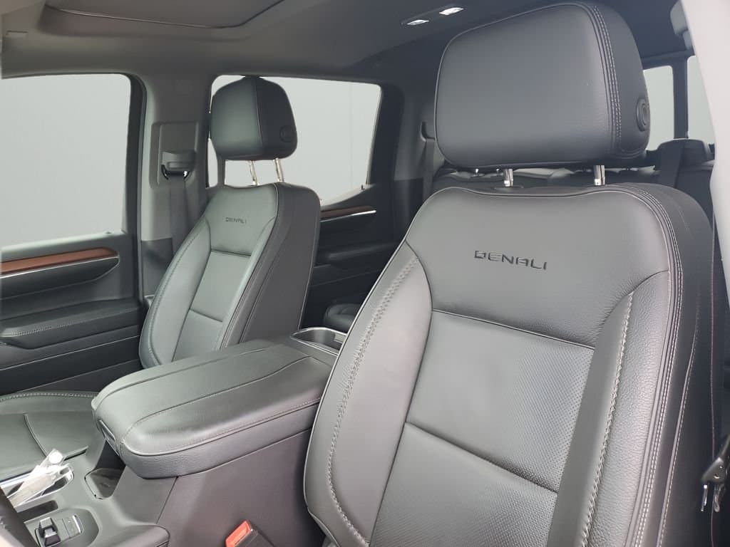 2024 GMC Sierra 1500 - Image 30