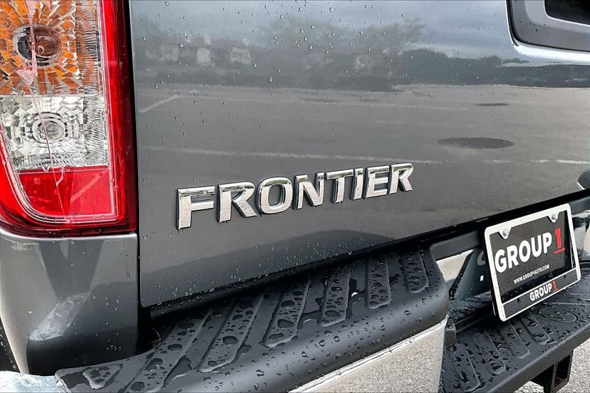 2019 Nissan Frontier - Image 10