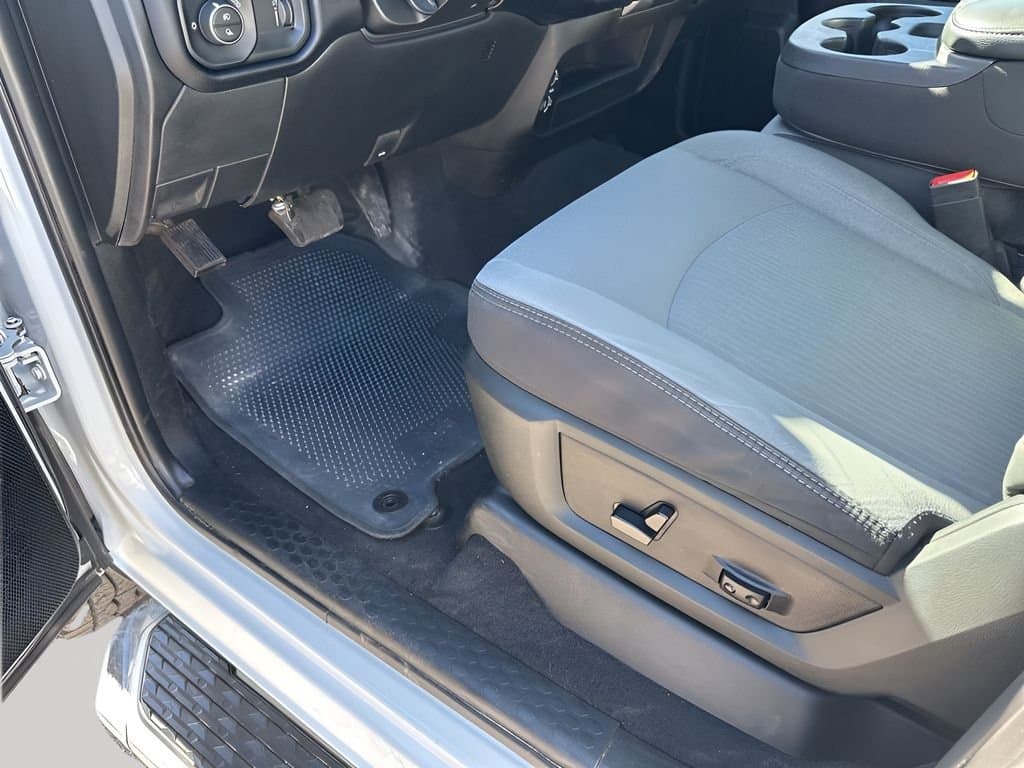 2024 Ram 3500 - Image 26