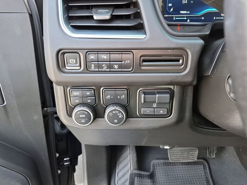 2022 Chevrolet Tahoe - Image 33