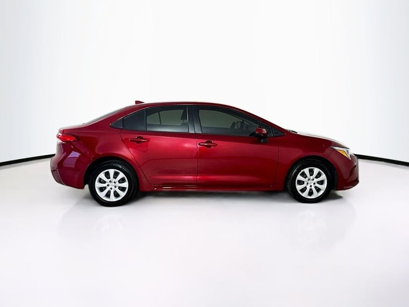 2024 Toyota Corolla Hybrid - Image 8