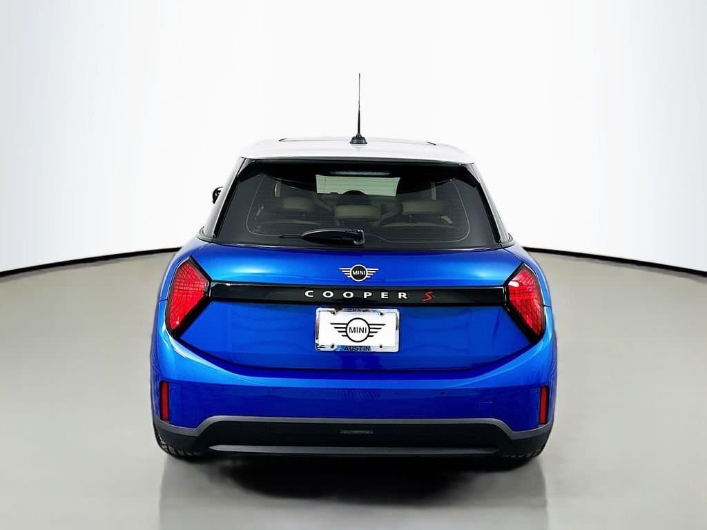 2025 MINI COOPER - Image 7