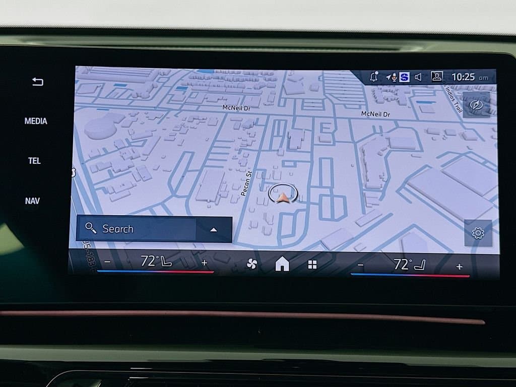 2026 BMW X1 - Image 12