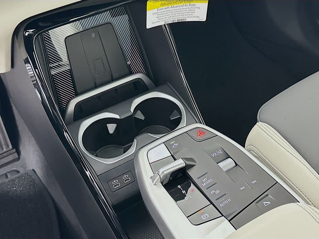 2026 BMW X1 - Image 15