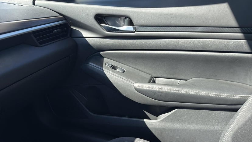2024 Nissan Altima - Image 24