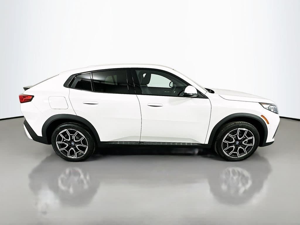 2026 BMW X2 - Image 4