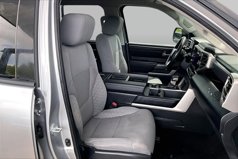 2023 Toyota Tundra - Image 9