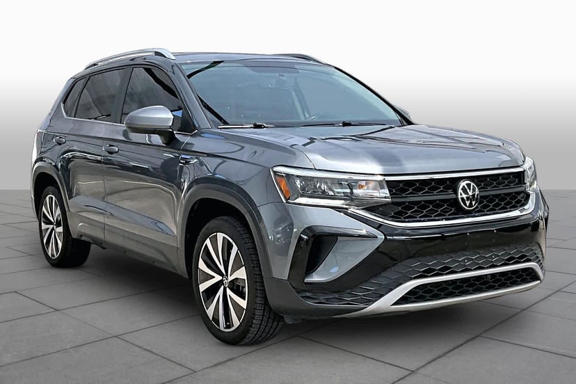 2022 Volkswagen Taos - Image 3