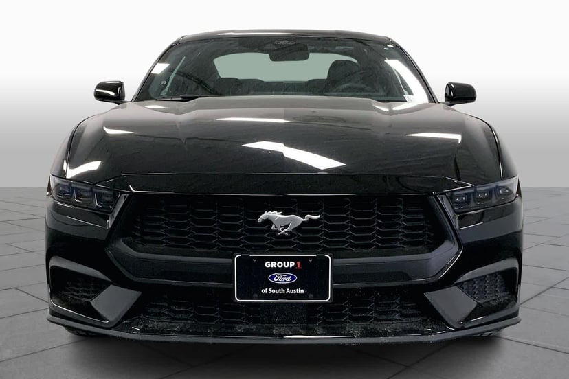 2026 Ford Mustang - Image 3