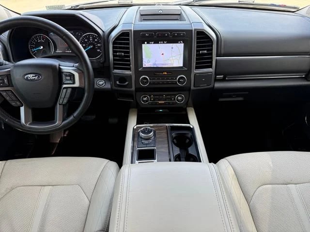 2019 Ford Expedition - Image 20