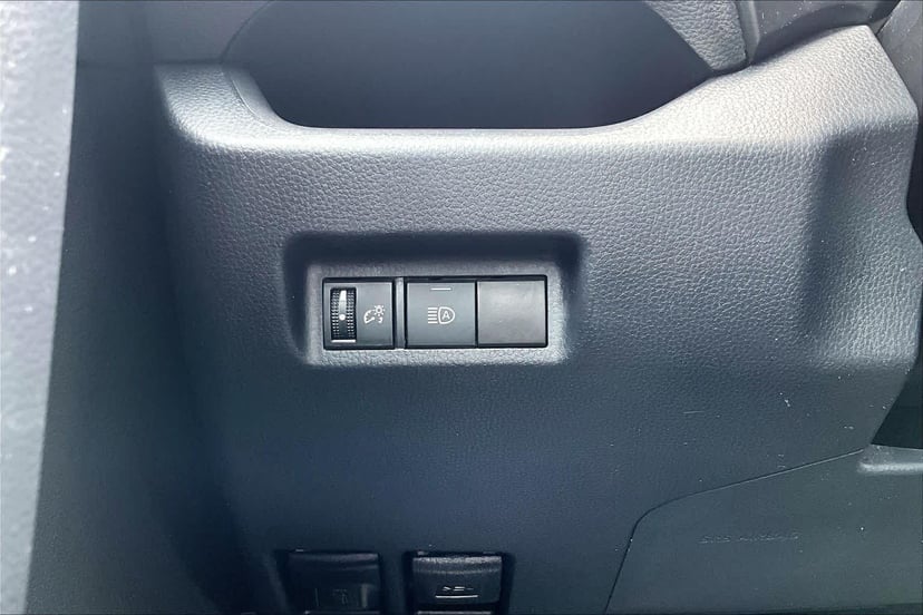 2021 Toyota RAV4 - Image 33