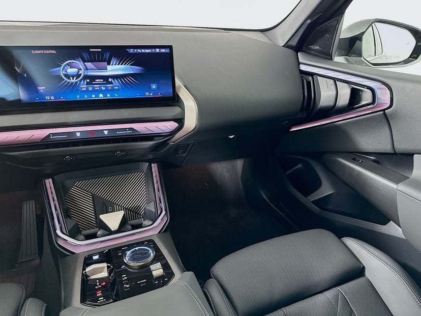 2025 BMW X3 - Image 21