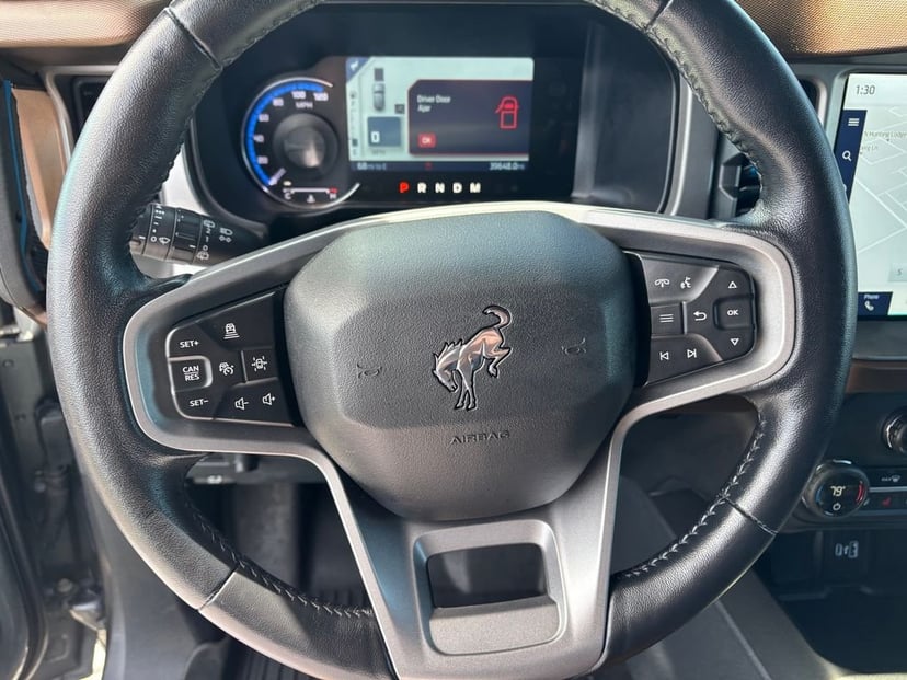 2023 Ford Bronco - Image 15