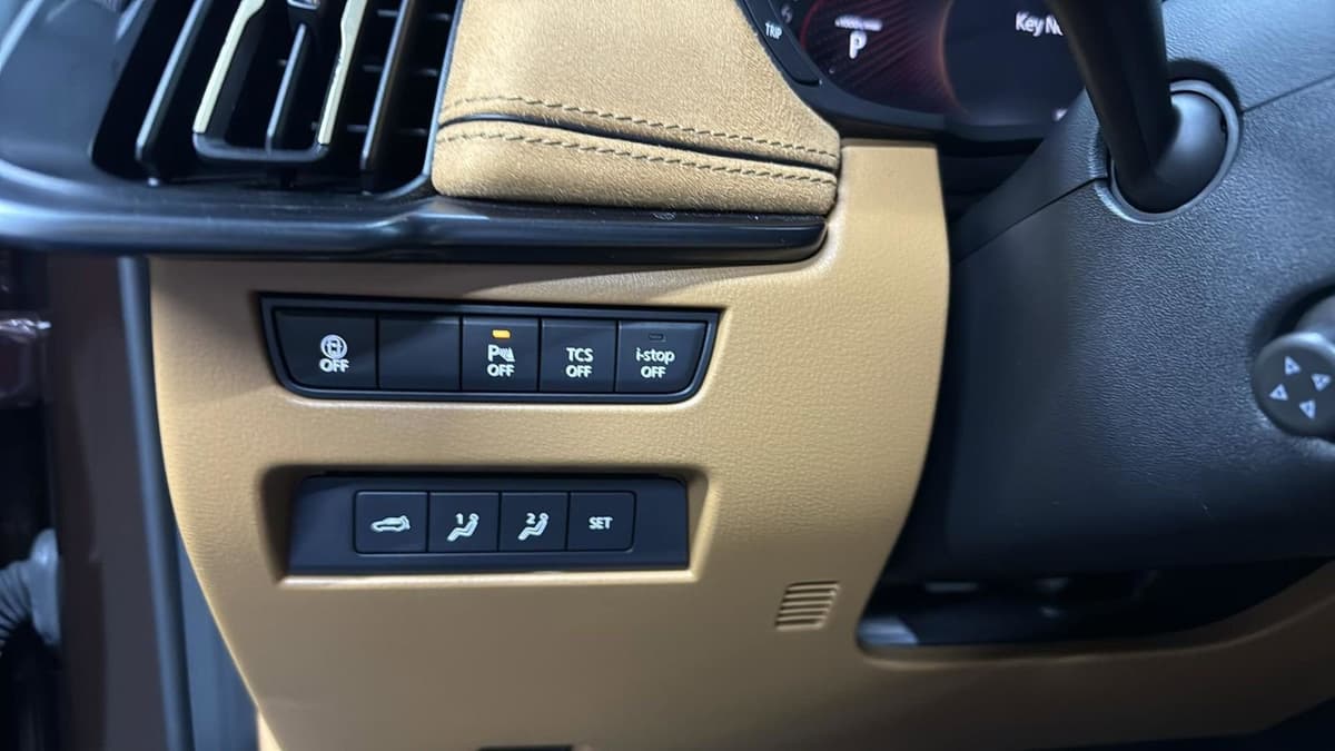 2024 Mazda CX-90 - Image 18