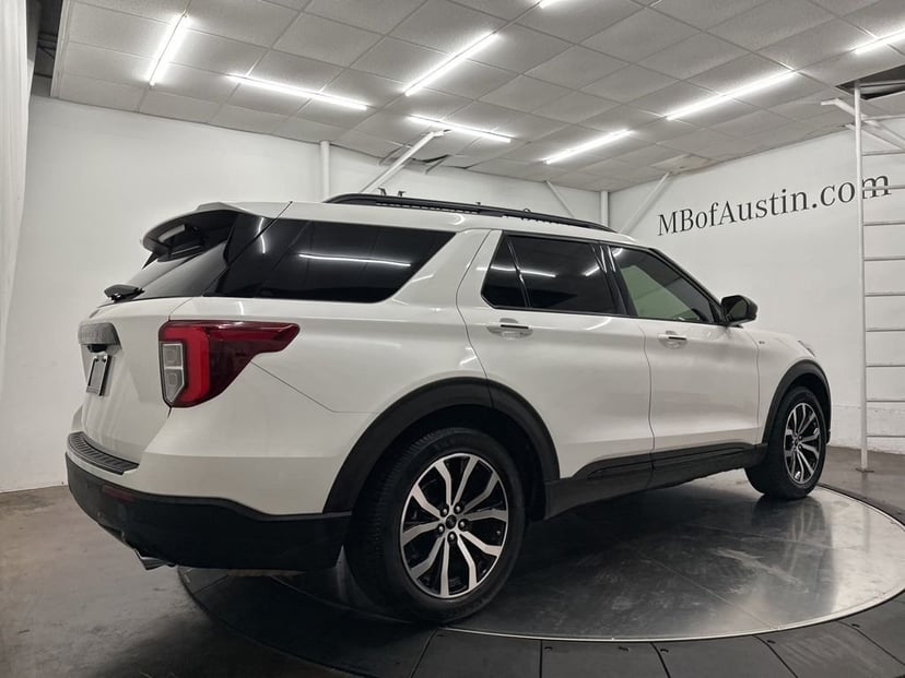 2022 Ford Explorer - Image 7