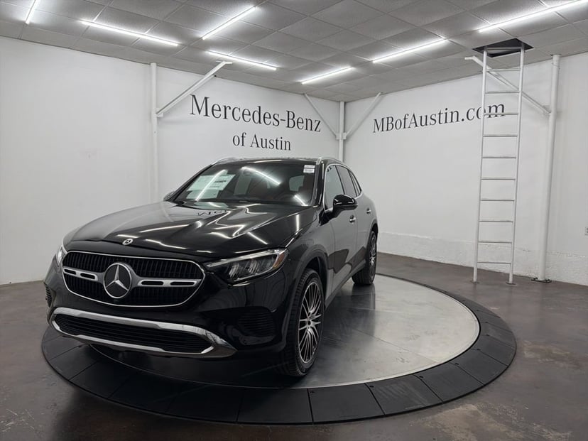 2026 Mercedes-Benz GLC - Image 3