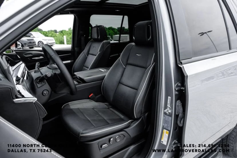 2023 Cadillac Escalade - Image 39