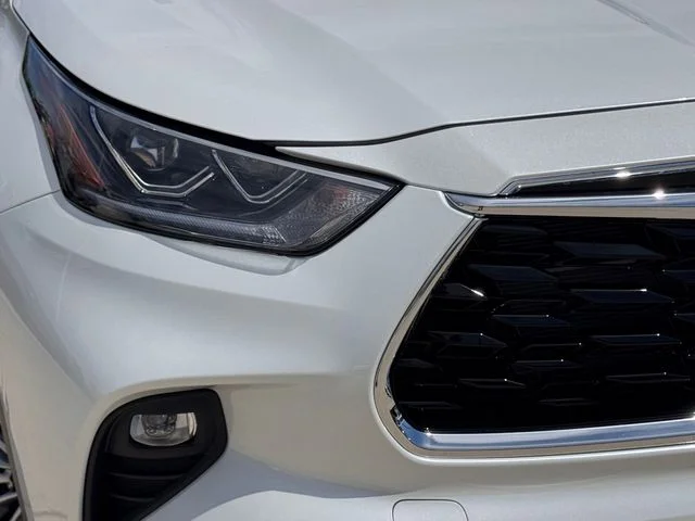 2026 Toyota Highlander Hybrid - Image 3