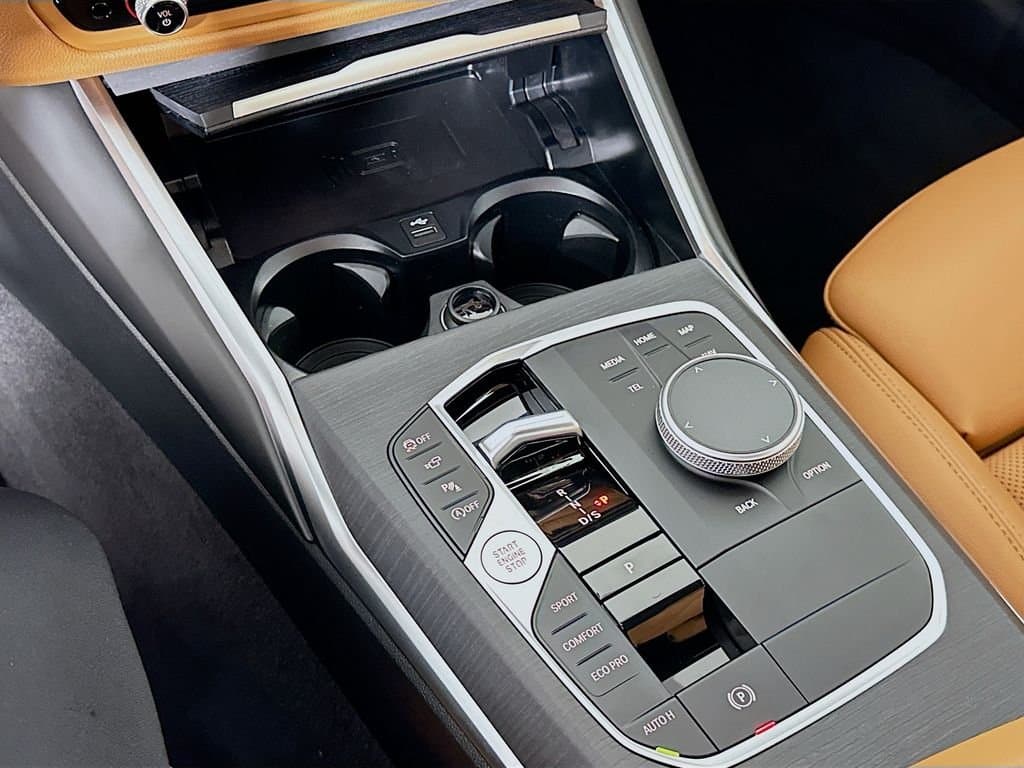 2026 BMW 3 Series - Image 15