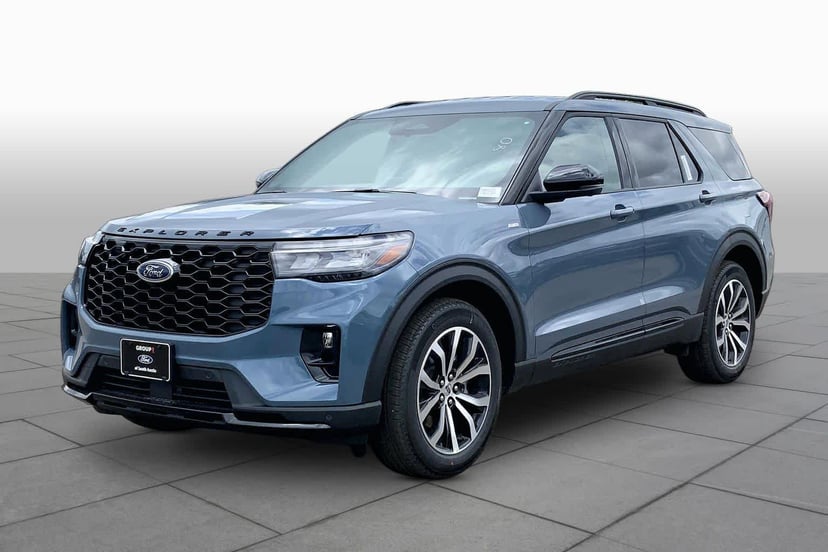 2026 Ford Explorer - Image 22