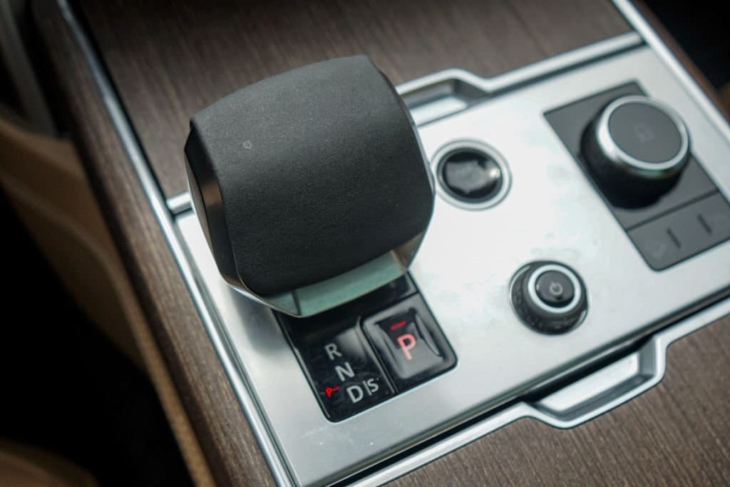 2020 Land Rover Range Rover Velar - Image 17