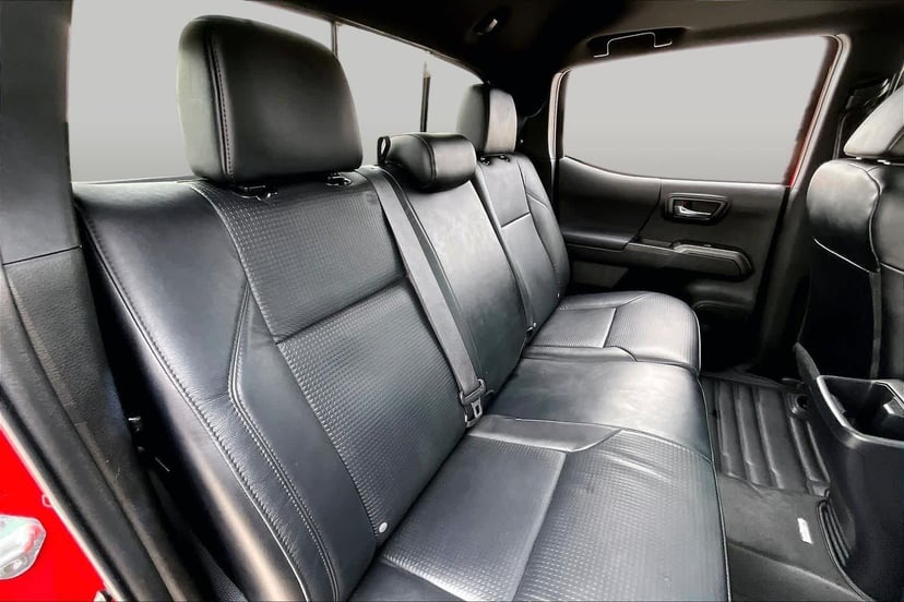 2023 Toyota Tacoma - Image 20