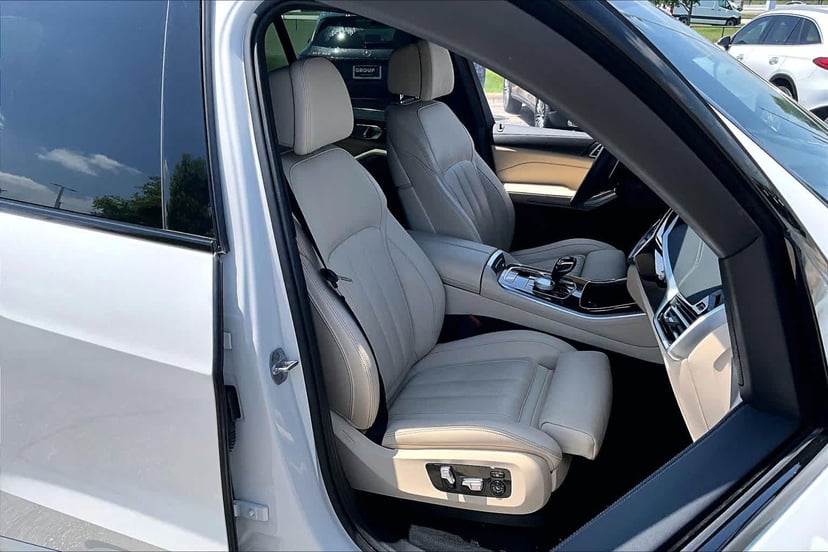 2022 BMW X5 sDrive40i - Image 9