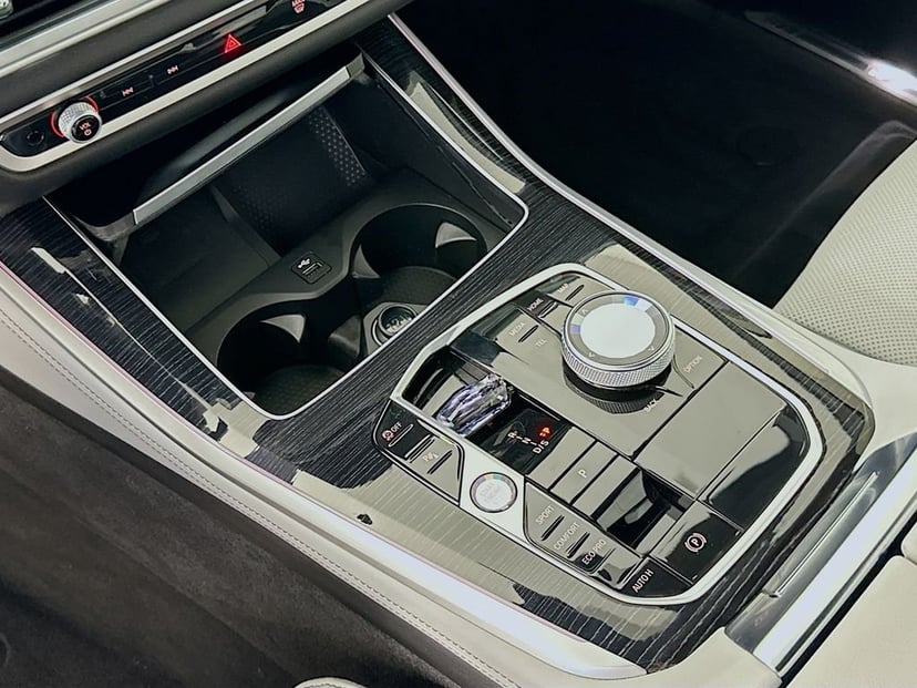 2025 BMW X5 - Image 17