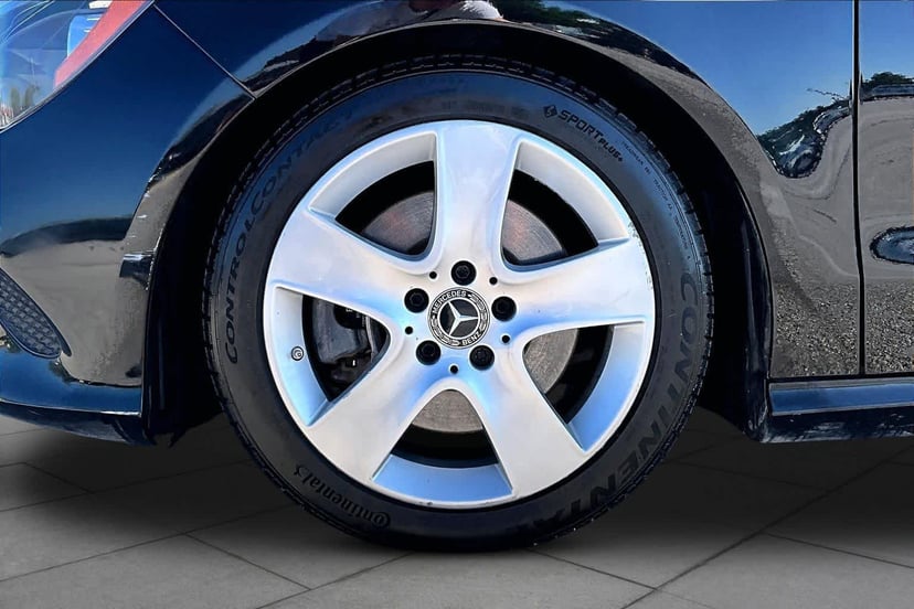 2018 Mercedes-Benz CLA 250 - Image 11