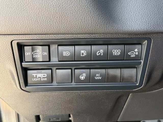 2025 Toyota Tundra Hybrid - Image 23
