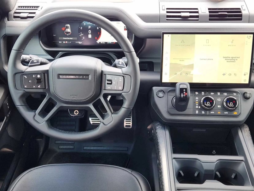 2026 LAND ROVER Defender 110 - Image 26