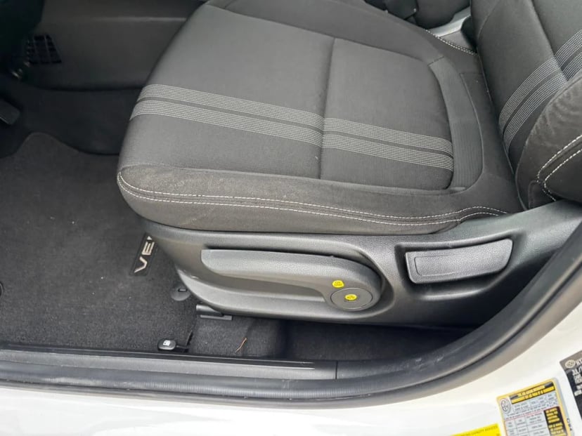 2021 Hyundai Venue - Image 26
