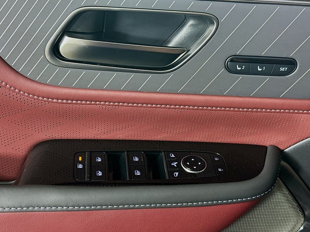 2026 INFINITI QX80 - Image 22