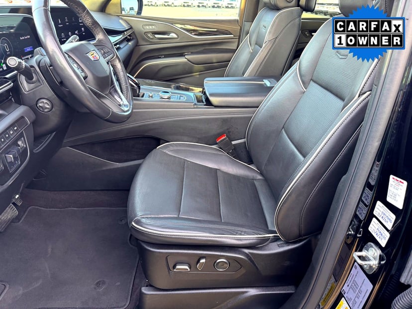 2023 Cadillac Escalade - Image 12