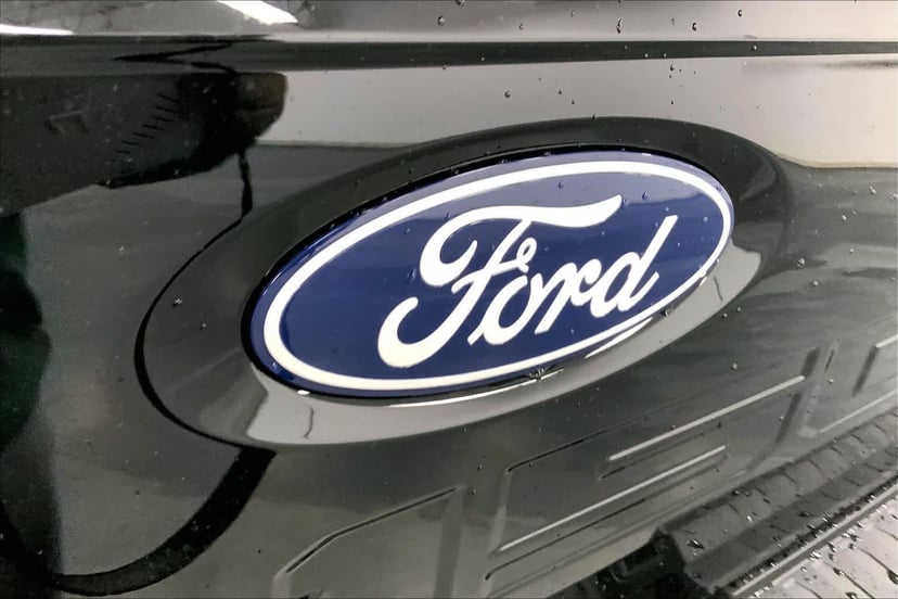 2026 Ford F-150 - Image 12