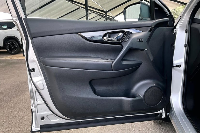 2022 Nissan Rogue Sport - Image 22