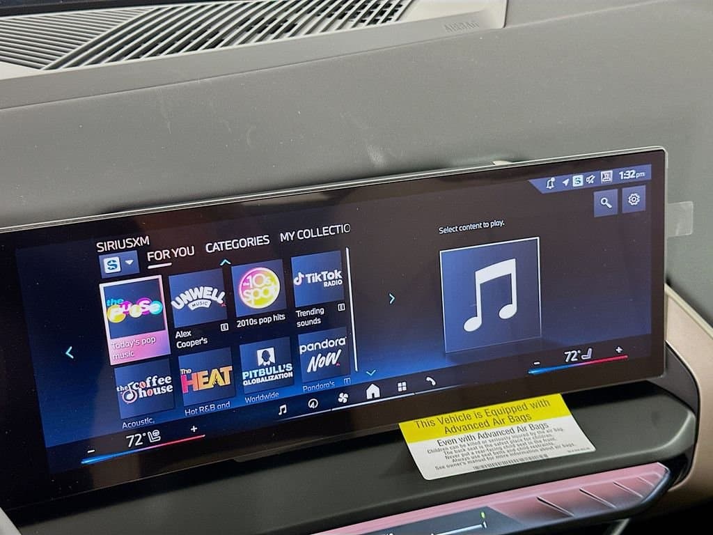 2025 BMW X3 - Image 11