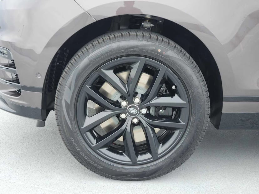 2026 LAND ROVER Range Rover Velar - Image 10