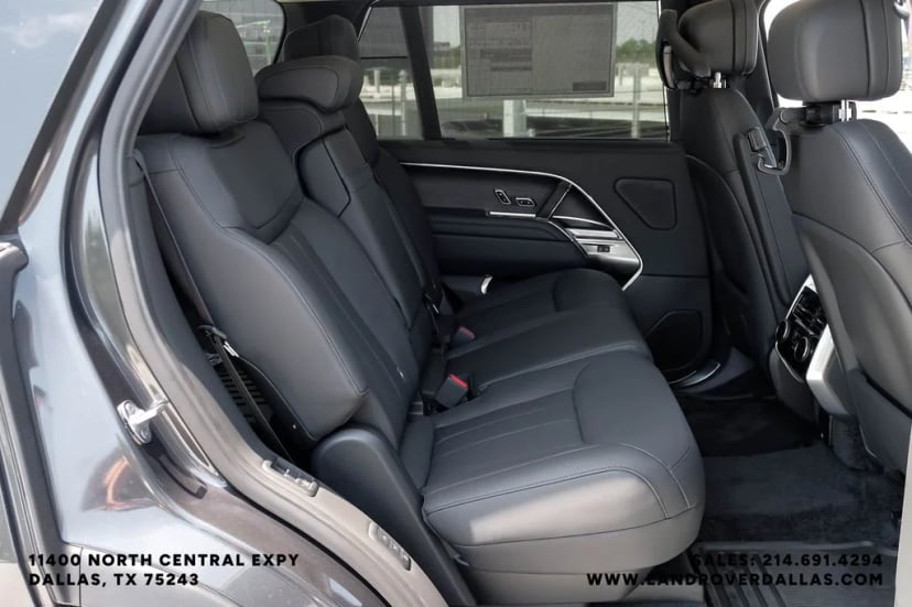 2026 Land Rover Range Rover - Image 37