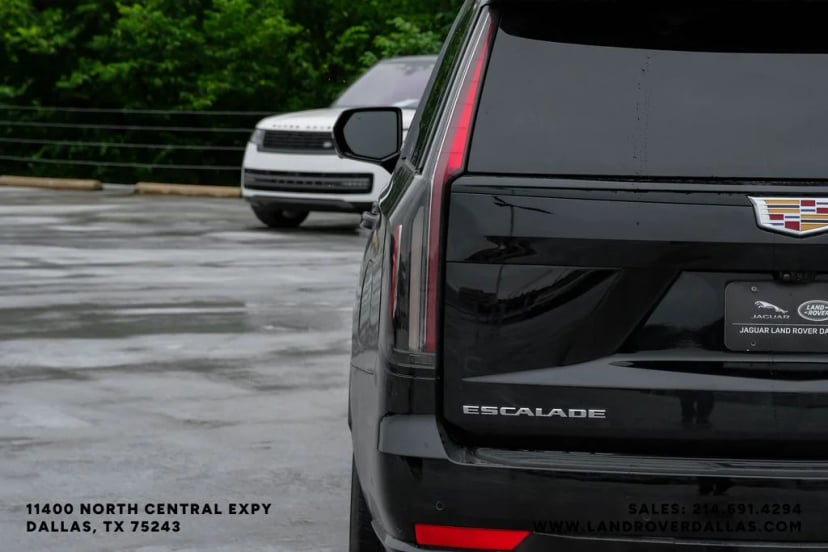 2021 Cadillac Escalade - Image 57