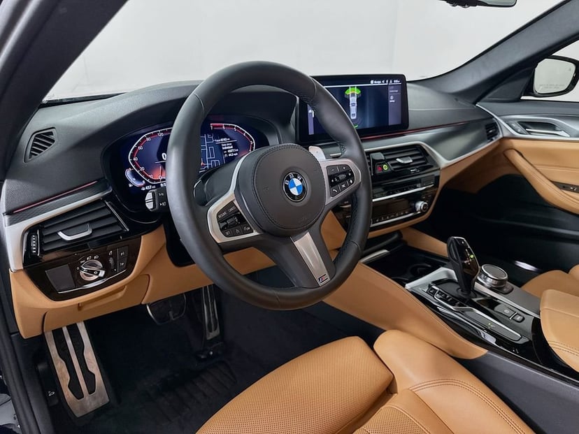 2023 BMW 5 Series - Image 8