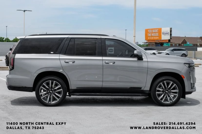 2023 Cadillac Escalade - Image 7
