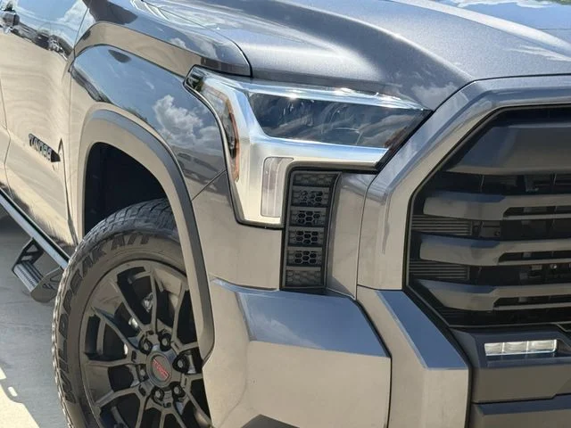 2024 Toyota Tundra - Image 3