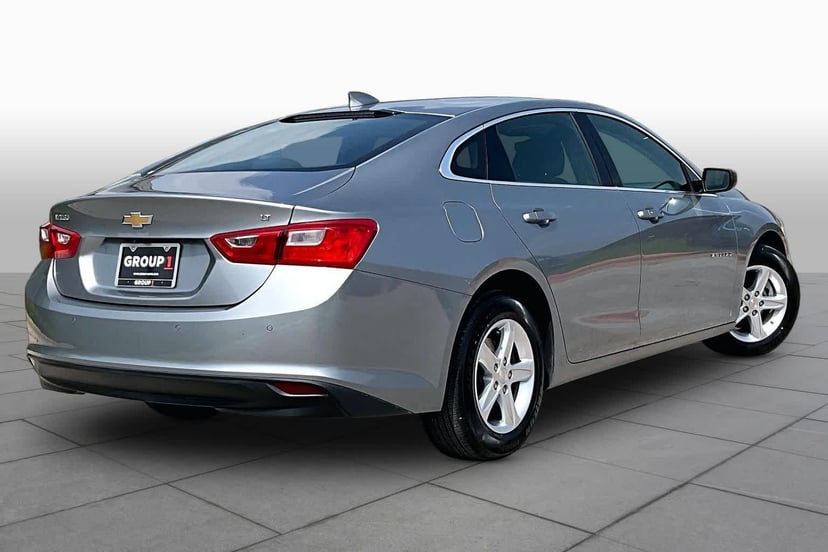 2024 Chevrolet Malibu - Image 13