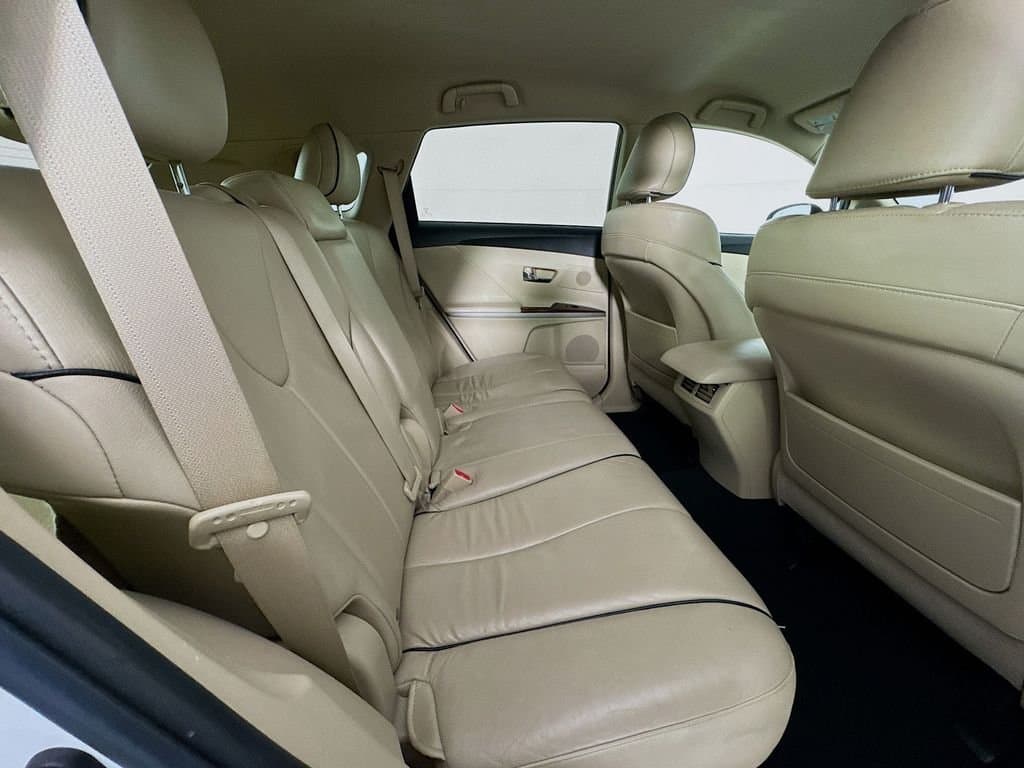 2009 TOYOTA Venza - Image 35