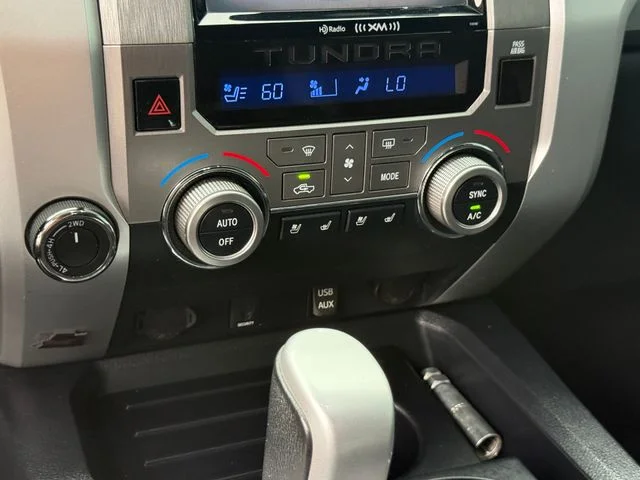 2019 Toyota Tundra - Image 21