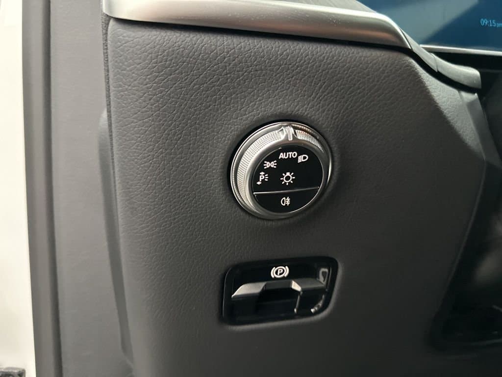 2026 MERCEDES-BENZ GLC - Image 18